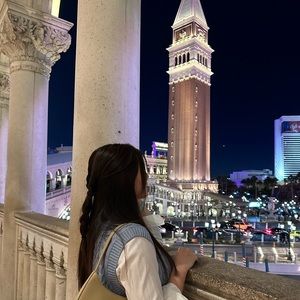 Meet your Posher, Joyce